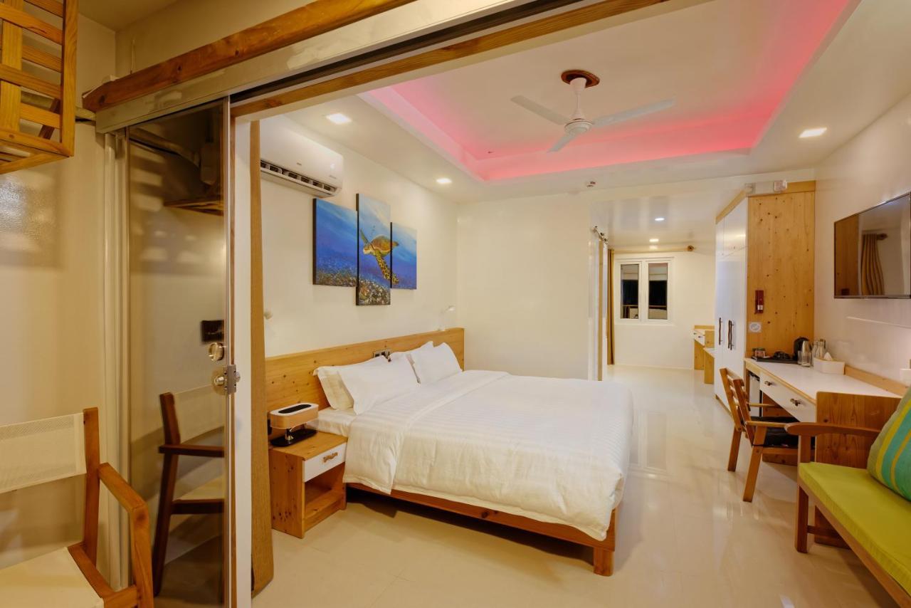 Luau Beach Inn, Maldives Fulidhoo Eksteriør bilde